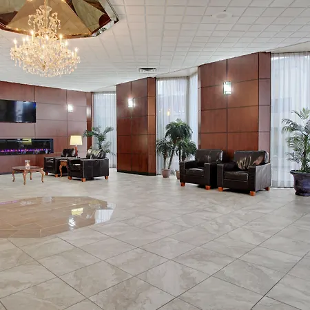 Travelodge By Wyndham Lloydminster-3