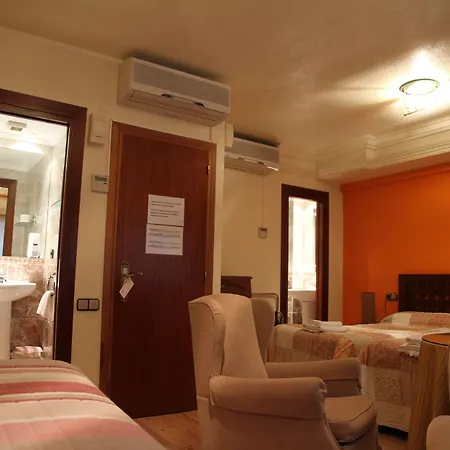 Hostal Acella-2