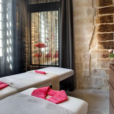Boutique Hôtel des Remparts&Spa-3