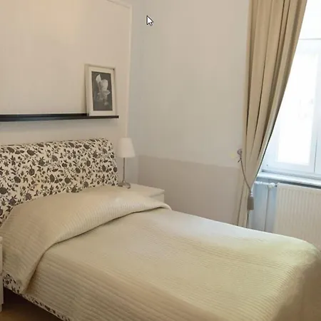 Hotel Aurora-3