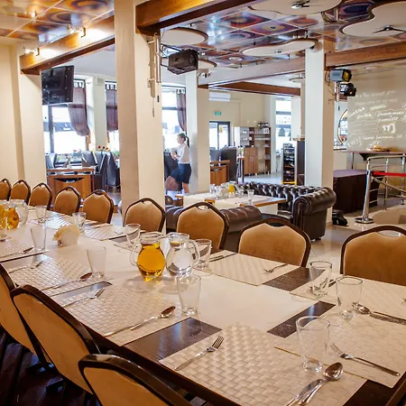 Hotel Diament Spodek-3