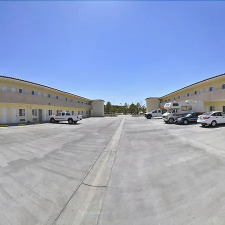 Baymont By Wyndham Ridgecrest-2