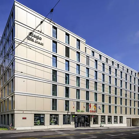Ibis Styles Zurich City Center-2