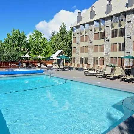 Mountain Side Hotel Whistler By Executive-2
