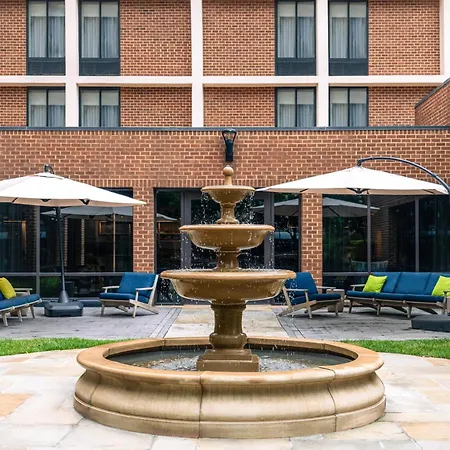 Doubletree By Hilton Mclean Tysons-2
