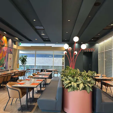 ibis Medellin-3