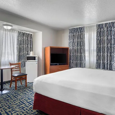 Surestay Plus Hotel By Best Western Lethbridge-3