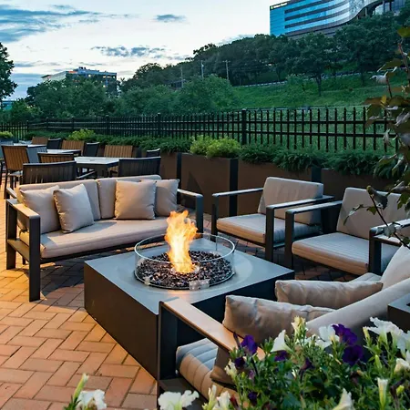 Fairfield Inn & Suites By Marriott Boston Waltham-3