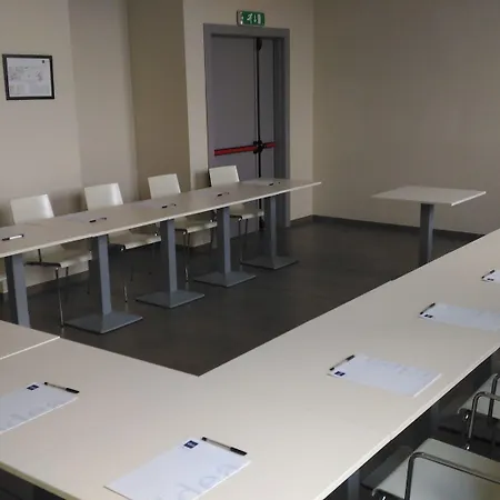Idea Hotel Plus Savona-3
