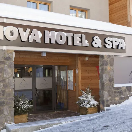 Anova Hotel & Spa-2