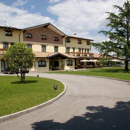 Relais Picaron-3
