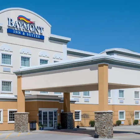 Baymont By Wyndham Minot-2