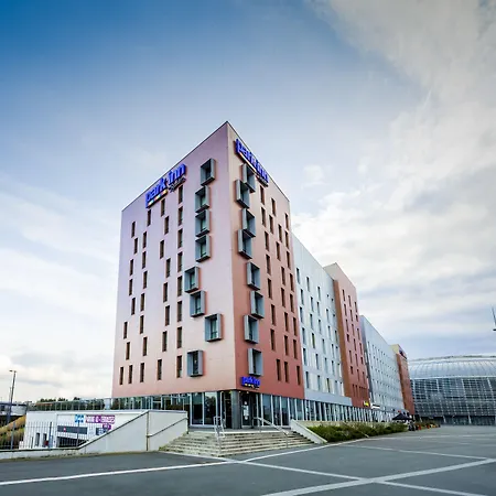 Park Inn By Radisson Lille Grand Stade-2