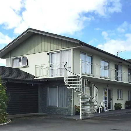 Lilybrook Motel-3