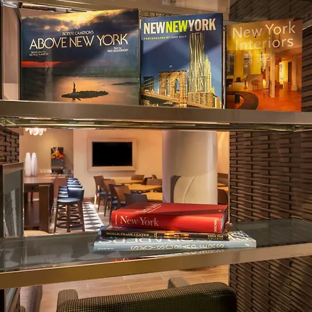 Hampton Inn Manhattan/Downtown- Financial District-2