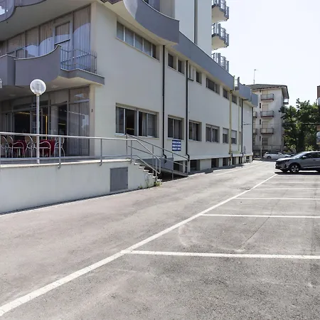 Hotel Grifone-3