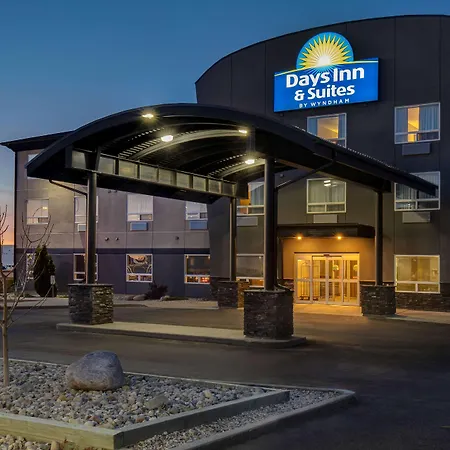Days Inn & Suites By Wyndham Yorkton-3