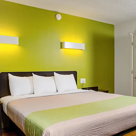 Motel 6-Modesto, Ca - Downtown-2