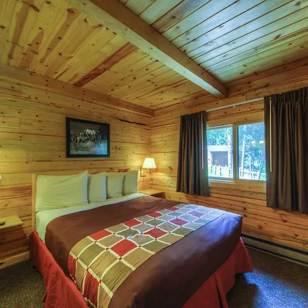 Powder House Lodge-3