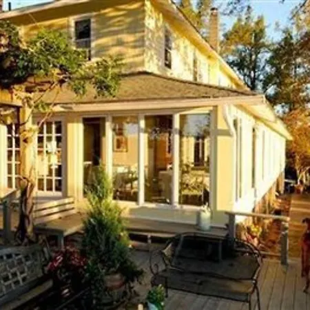 Orchard Inn-3
