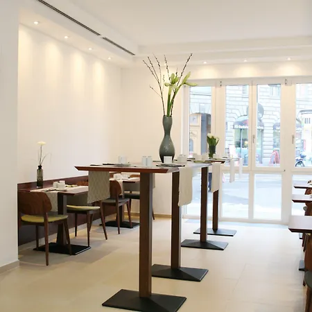 Augusten Hotel München-3