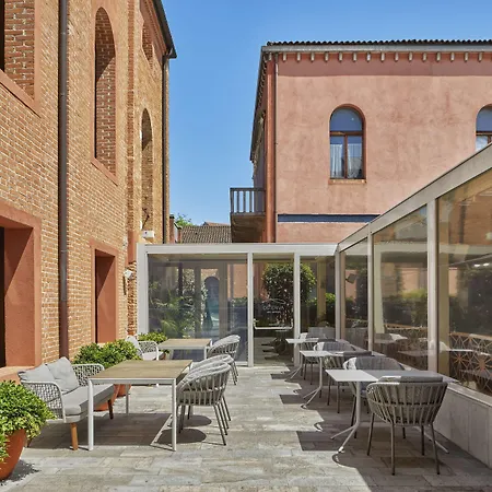 Hyatt Centric Murano Venice-2