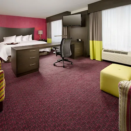 Hampton Inn & Suites - Buffalo Airport-2