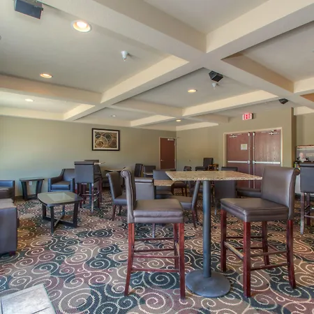 Cobblestone Inn & Suites - Wray-2