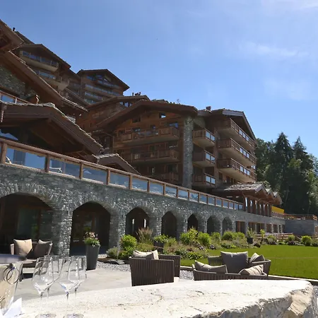 Nendaz 4 Vallees & Spa 4* Superior-2