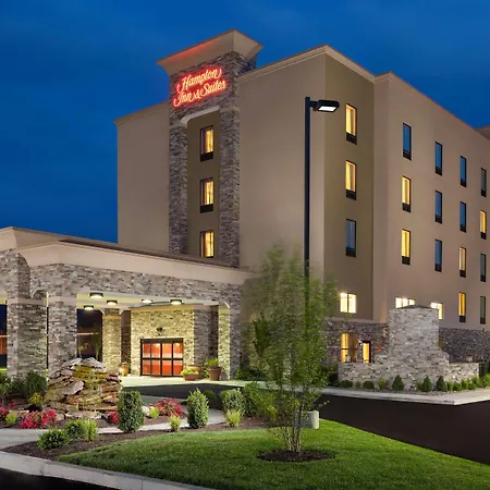 Hampton Inn & Suites Williamsport - Faxon Exit-2