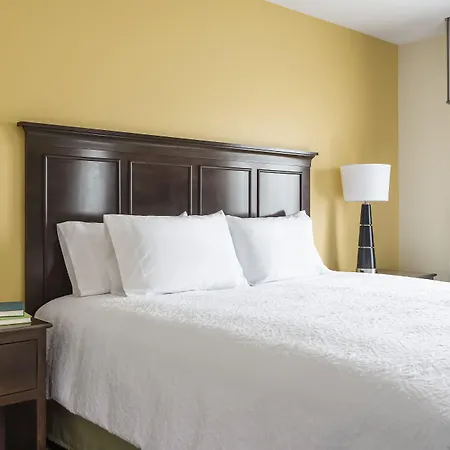 Hampton Inn & Suites San Bernardino-2