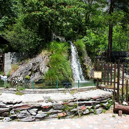 Chalet Sul Lago Hotel In Montagna-3