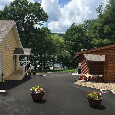 The Lodges At Sunset Village-3