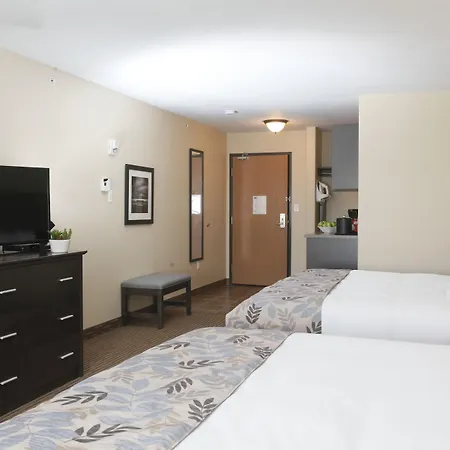 Pomeroy Inn & Suites At Olds College-2
