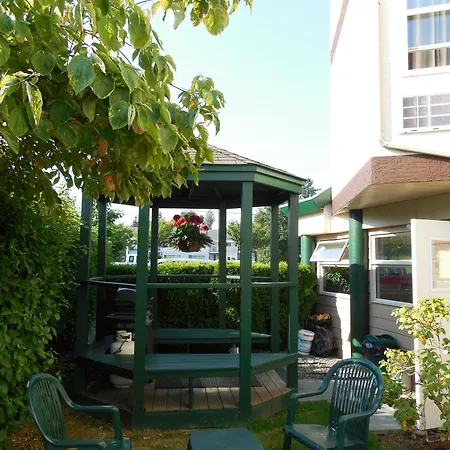 Coast Parksville Hotel-2