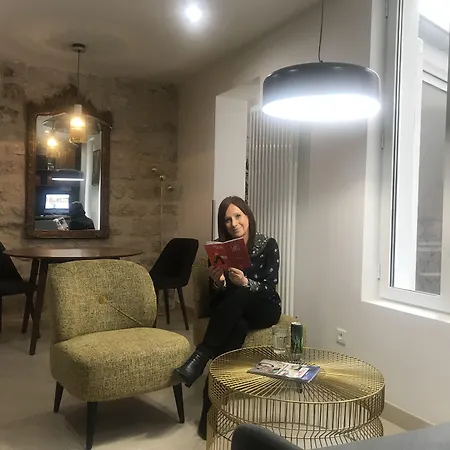 Hotel De Venise-3