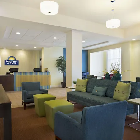 Days Inn & Suites By Wyndham Belmont-2