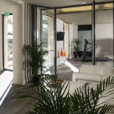 Les Lodges Sainte-Victoire Hotel & Spa-2