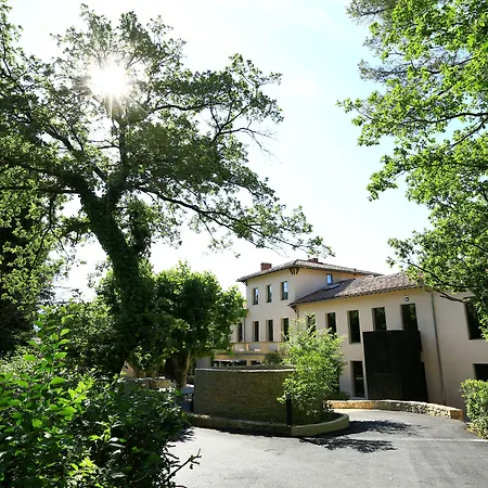 Les Lodges Sainte-Victoire Hotel & Spa-3