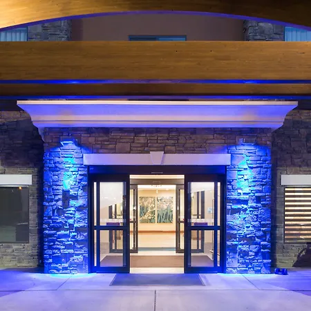 Holiday Inn Express & Suites Glendive By Ihg-3