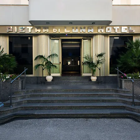 Hotel Pietra Di Luna-3