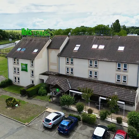 ibis Styles Chartres Métropole-2
