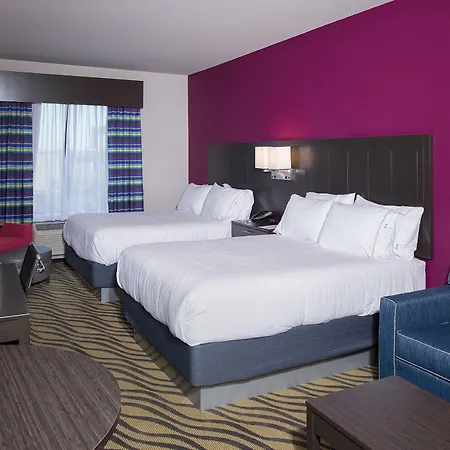 Holiday Inn Express Hutchison By Ihg-2