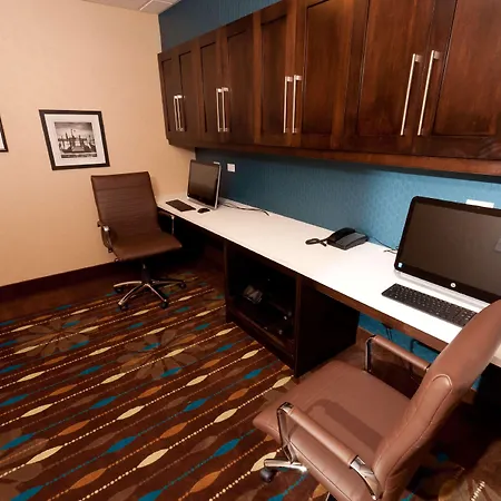 Hampton Inn & Suites East Gate Regina-2