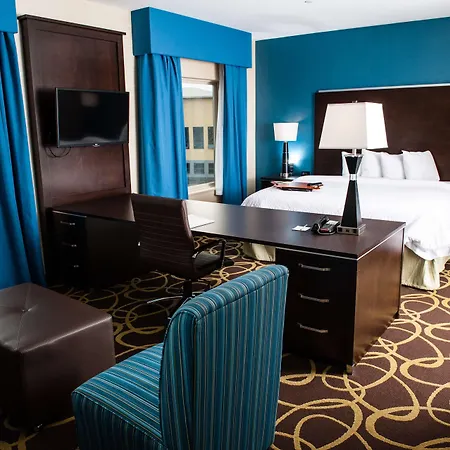 Hampton Inn & Suites East Gate Regina-3