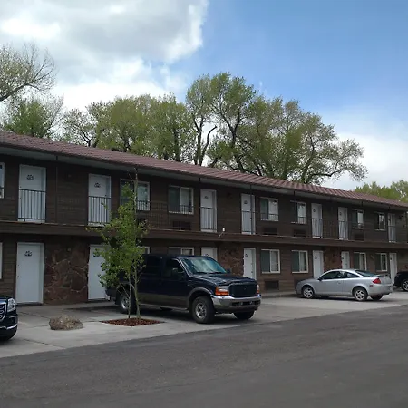 Stagecoach Inn & Suites-2