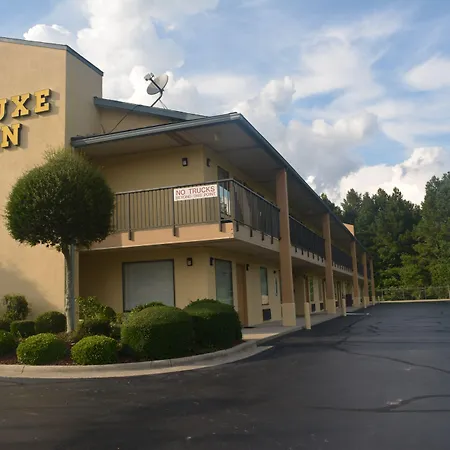 Deluxe Inn - Fayetteville I-95-3