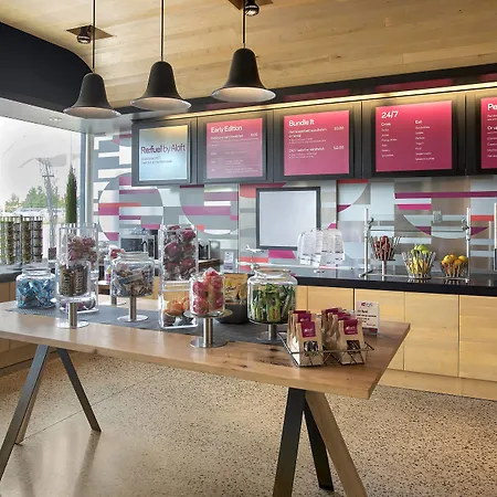 Aloft By Marriott Buffalo Airport-2