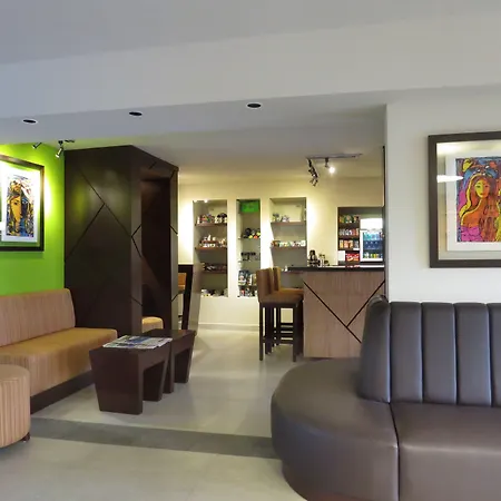 Hotel Residence Inn Suites Cristina-3