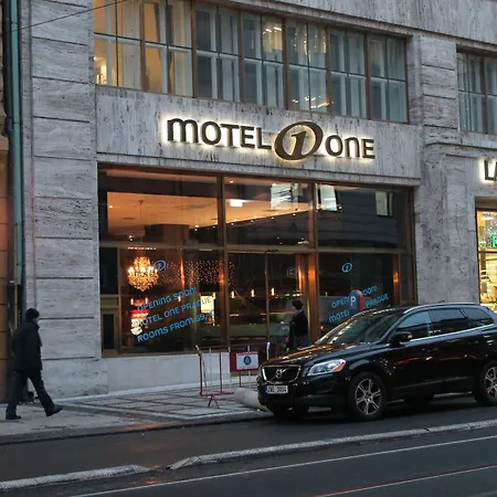 Motel One Prague-Florentinum-2